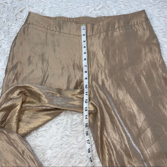 New! Chico’s Travelers Welt Pocket Pant Gold Shimmer Relaxed Straight Leg 2.5R - Picture 6 of 12